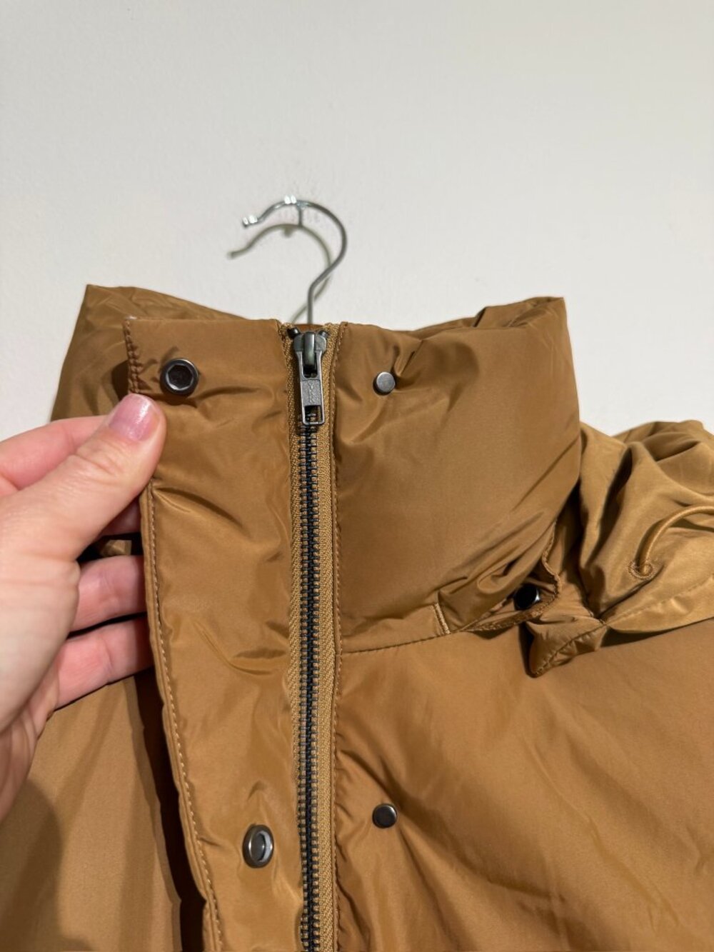 Jenni Kayne Down Puffer Coat in dark Khaki, Small - Picture 8 of 10